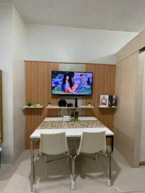 Makati Luxury Retreat with Wi-Fi and Netflix